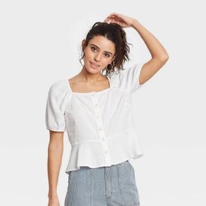 Universal Thread Women’s Puff Short Sleeve Peplum Blouse - White - Size M